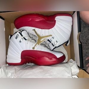 JORDAN 12 CHERRY SZ 5.5Y GS